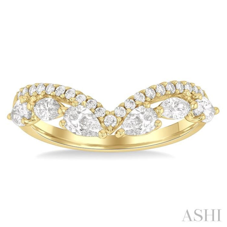 7/8 Ctw Curved Chevron Mixed Shape Diamond Cut Fashion Ring in 14K Yellow Gold