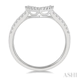 1/5 Ctw Chevron Center Round Cut Diamond Wedding Band in 14K White Gold