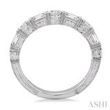 1/2 Ctw Diamond Fashion Band in 14K White Gold