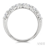 1 Ctw East-West Oval Cut Diamond Fashion Band in 14K White Gold