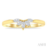1/5 Ctw Marquise Cut Diamond Half Flower Motif Chevron Ring in 14K Yellow Gold