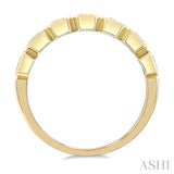 2.00 Ctw 7-Stone Bezel Set Emerald Cut Diamond Fashion Band in 14K Yellow Gold