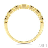 1 Ctw 7 Stone Bezel Set Emerald Cut Diamond Fashion Band in 14K Yellow Gold
