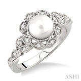 Pearl & Diamond Ring