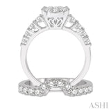 Lovebright Essential Diamond Wedding Set